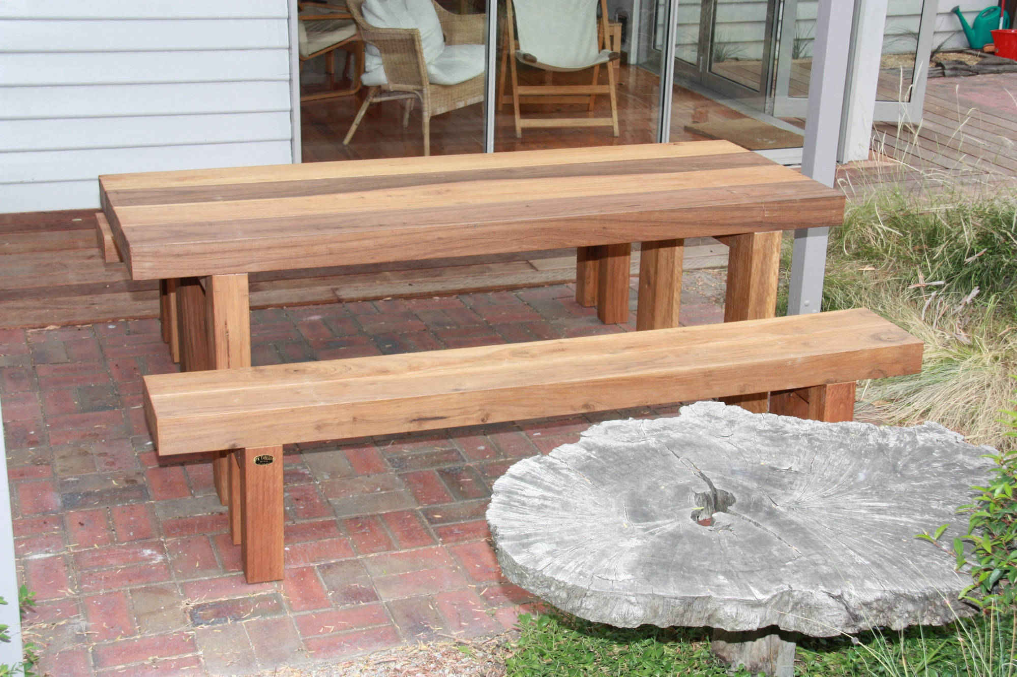Iron Block - Table Setting Outdoor Dining Sets - handcrafted Australian timber outdoor furniture, view 4